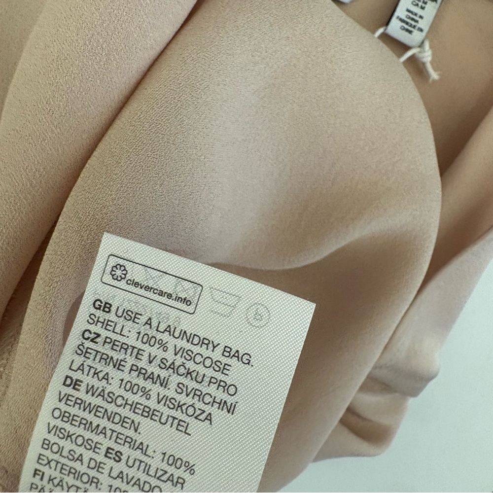 & Other‎ Stories || Seamed Paneled Bias Dress Blush Medium NWT - Picture 10 of 12